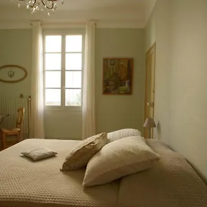 Au Coin De La Roquette France