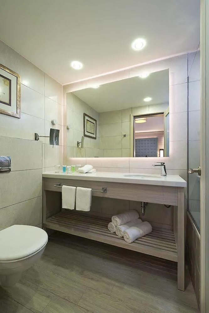 Astral Village Hotel Ejlat 3*,  Izrael